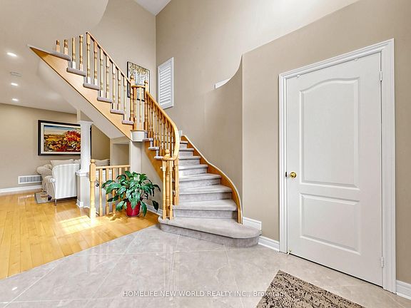 2nd image of 37 Timbercreek Ct
