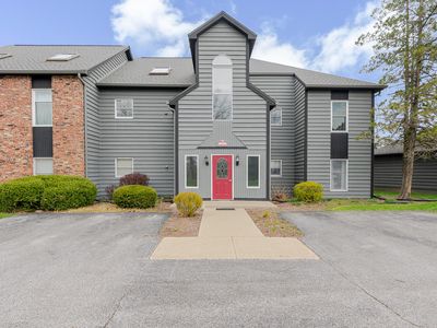 1300 Winding Ridge Ln APT A7, Valparaiso, IN, 46383