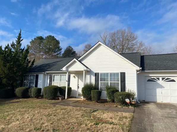 6153 Lauren Ln