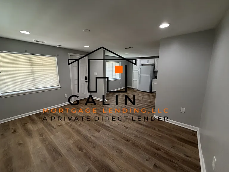 808 Carroll St — Photo 5
