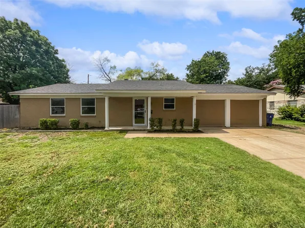 713 NW Wood St, Burleson, TX 76028