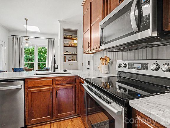 5th image of 14010 Merganzer Ct