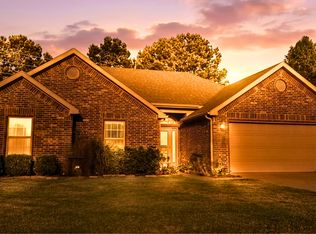 (Undisclosed Address), Pea Ridge, AR 72751