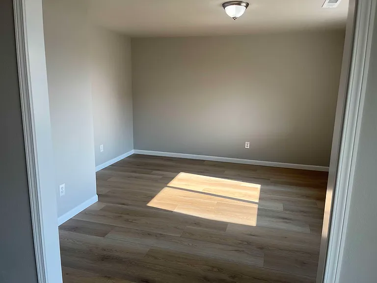 5309 Arthur Ln — Photo 7