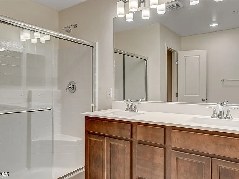 2620 Ercolano St — Photo 25