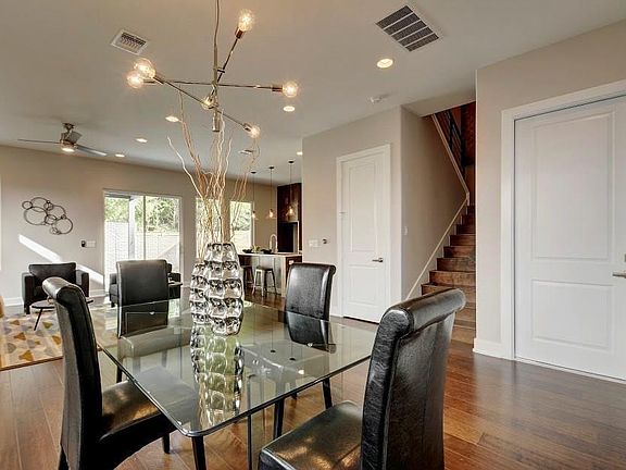 4th image of 1905 Westridge Dr