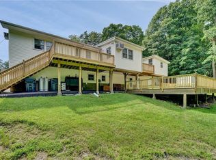 6 Carroll Dr, Highland Mills, NY 10930