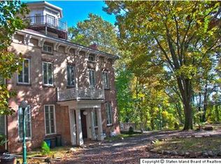 190 Meisner Ave, Staten Island, NY 10306