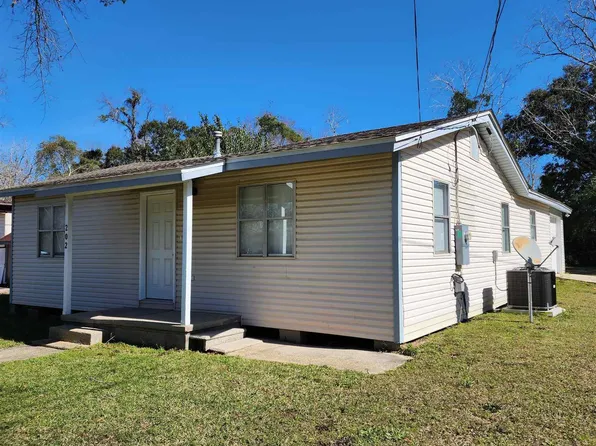 202 Ellington St, Cantonment, FL 32533
