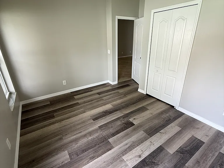 1121 Lumsden Pointe Blvd — Photo 10