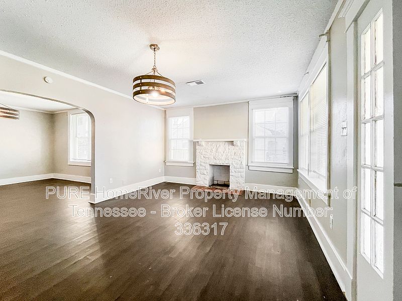 1st image of 880 N Watkins St