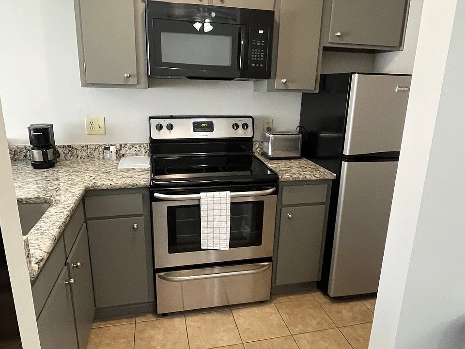 980 South Dexter Street (APEX 980)