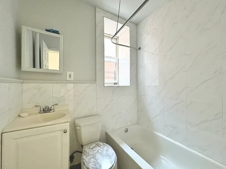 5 Macdonough St #3L — Photo 20