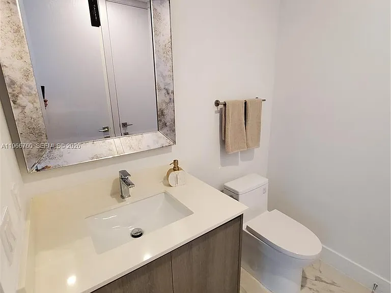 17550 Collins Ave #1403 — Photo 18