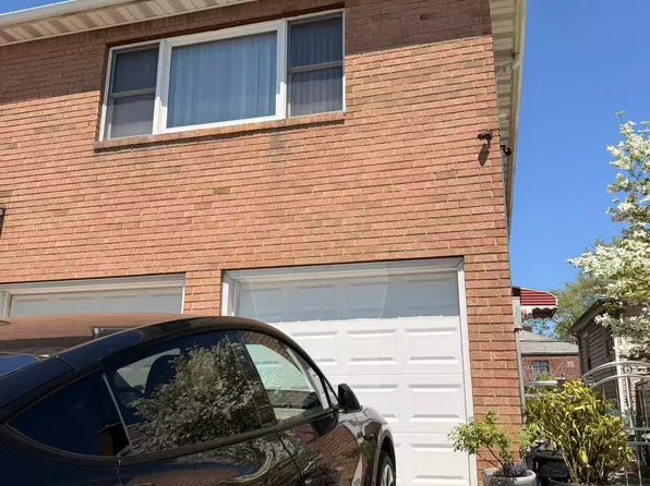 (undisclosed Address), Flushing, NY 11367
