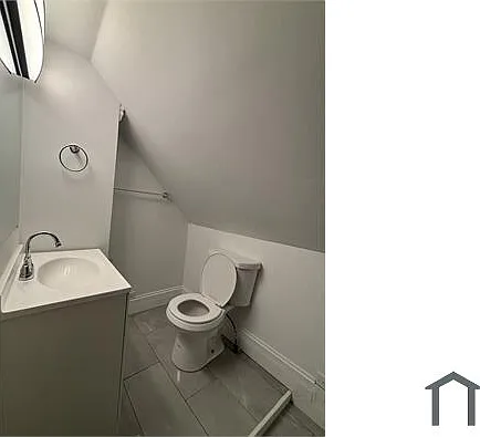 2452 W 46th Pl #2 — Photo 3