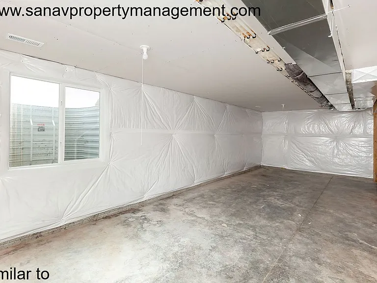 4102 NE 7th St — Photo 23