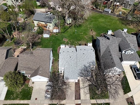 2nd image of 4721 71st St