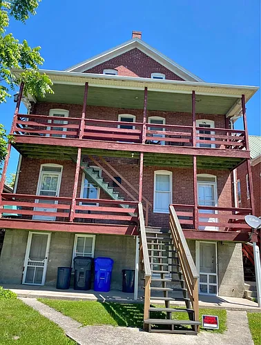 217 E Middle St #1 Photo 1