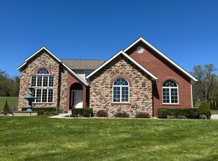 12037 Bolen Rd NE, Newark, OH 43055