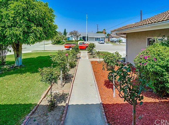 4th image of 1522 W Randall Way