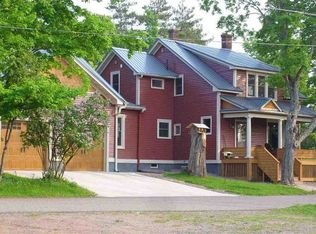 224 N Davis St, Ishpeming, MI 49849