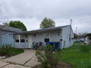 403 E Albert St, Argos, IN 46501