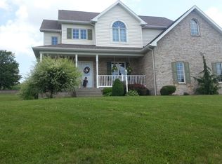 703 Everview Ln, Derry, PA 15627