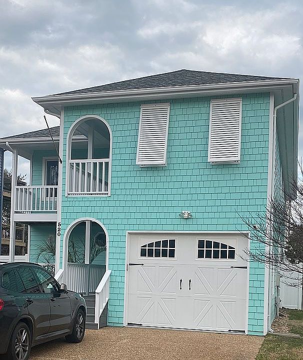 1st image of 520 Surfside Ave
