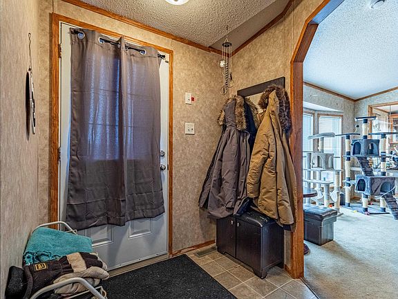 3rd image of 1529 Range Road 272