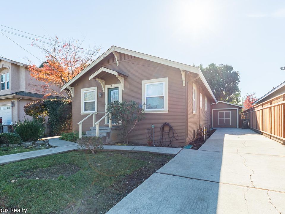 1st image of 812 Coolidge Ave
