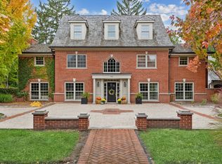 360 Butler Dr, Lake Forest, IL 60045