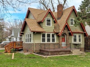 3919 Franklin Ave, Des Moines, IA 50310
