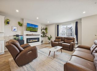 13485 Territorial Cir N, Maple Grove, MN 55369