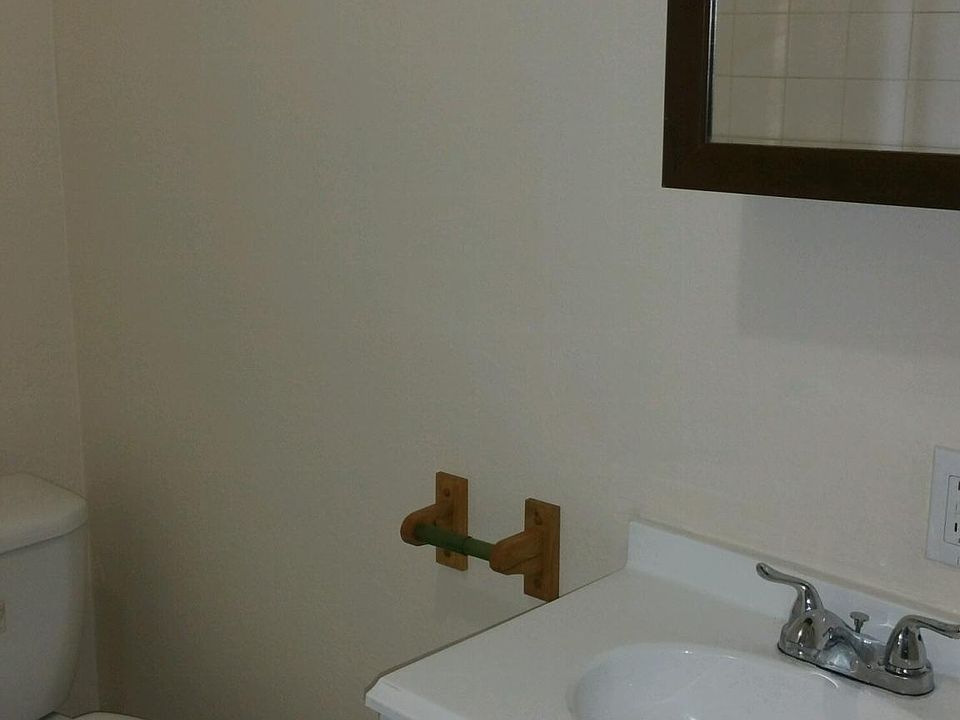 1st image of 3846 S Grand Ave APT 20