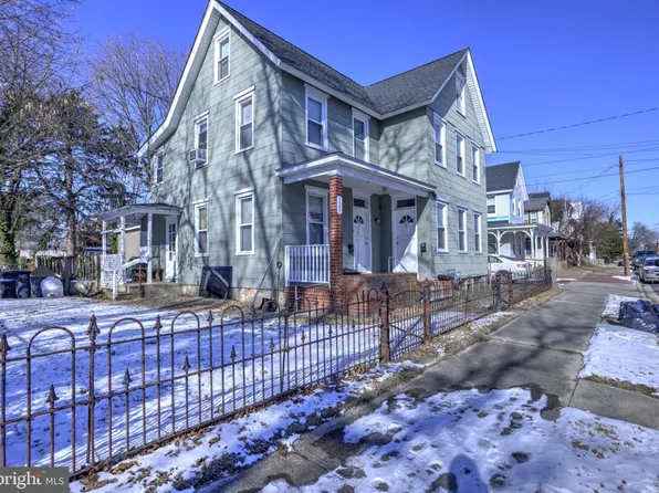 127 7th St, Salem, NJ 08079