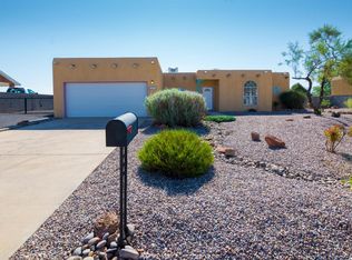 29 Milton Loop, Los Lunas, NM 87031