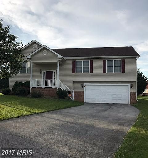 2nd image of 78 Snowshoe Ct