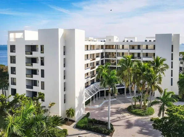 1930 Harbourside Dr Unit 134, Longboat Key, FL 34228