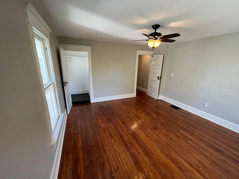 417 N Linwood Ave #419 — Photo 21