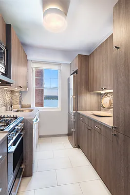 Sold by Compass | media 15