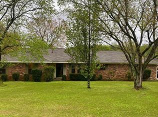 1501 Jess Lyons Rd, Columbus, MS 39705