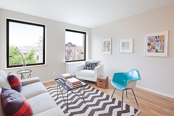 1st image of 307 Atlantic Ave APT 8A