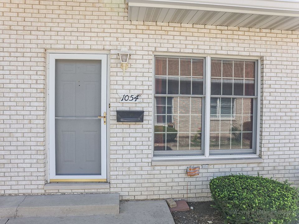 1st image of 1054 Chovan Dr #1054