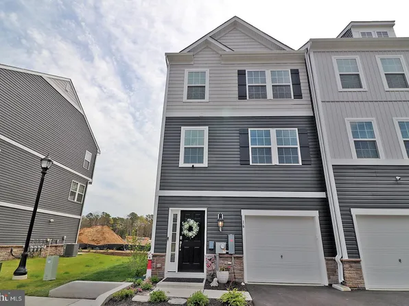 16 Baybreeze Dr, Waretown, NJ 08758