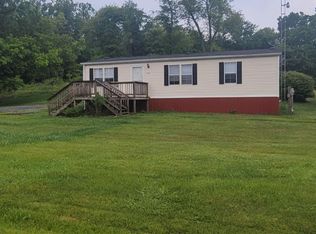 250 Forging Ln, Martinsburg, WV 25403