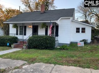 6 Hampton St, Great Falls, SC 29055