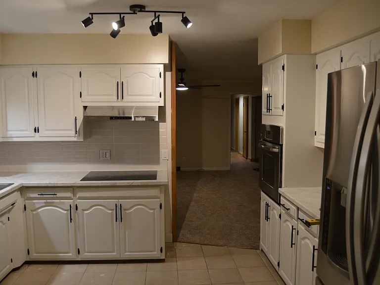 2262 E Bancroft St — Photo 11