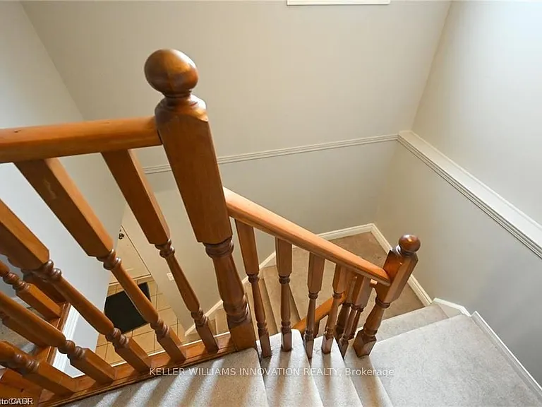 8 Buss Ct — Photo 22