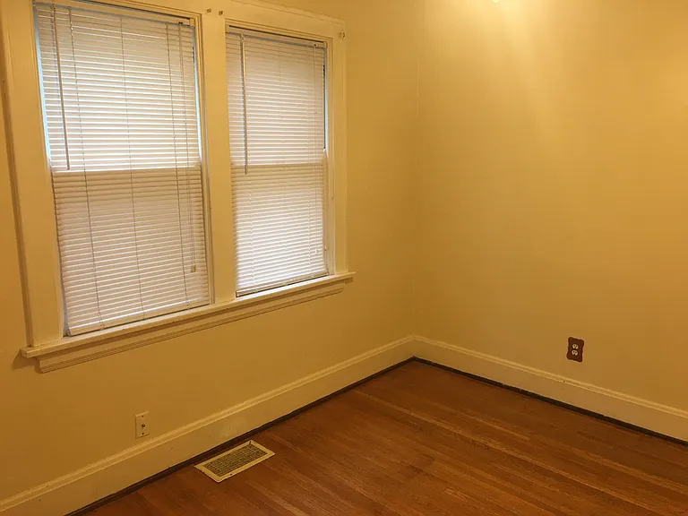 4209 Verne Ave #1 — Photo 2